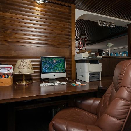 The Sky Loft Apartment Kiev Ngoại thất bức ảnh