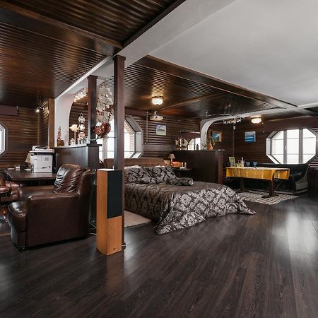 The Sky Loft Apartment Kiev Ngoại thất bức ảnh