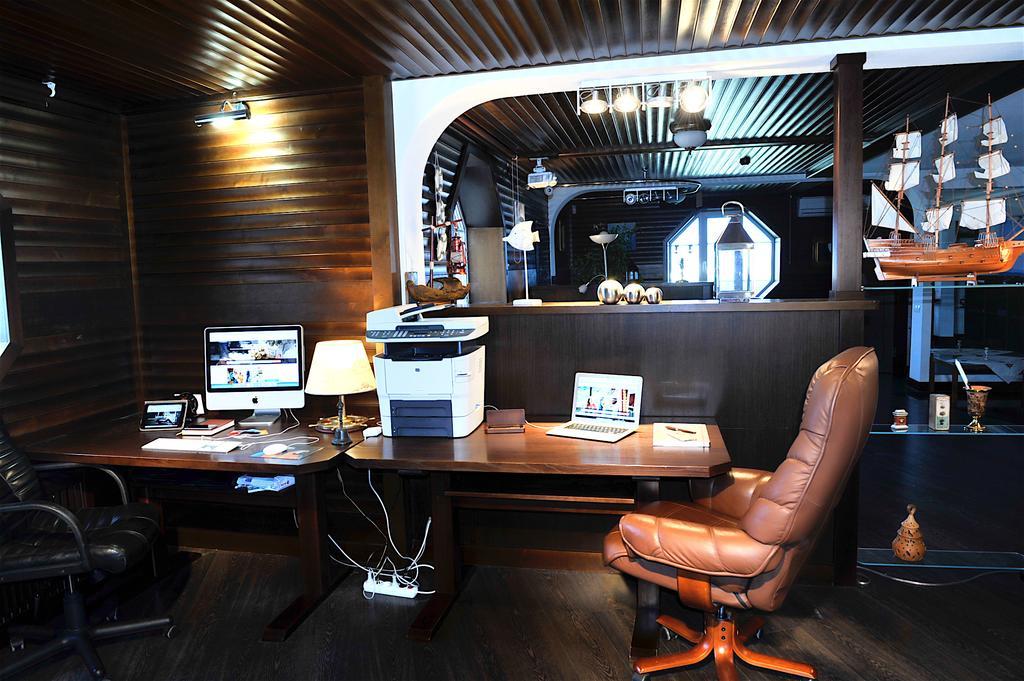 The Sky Loft Apartment Kiev Ngoại thất bức ảnh
