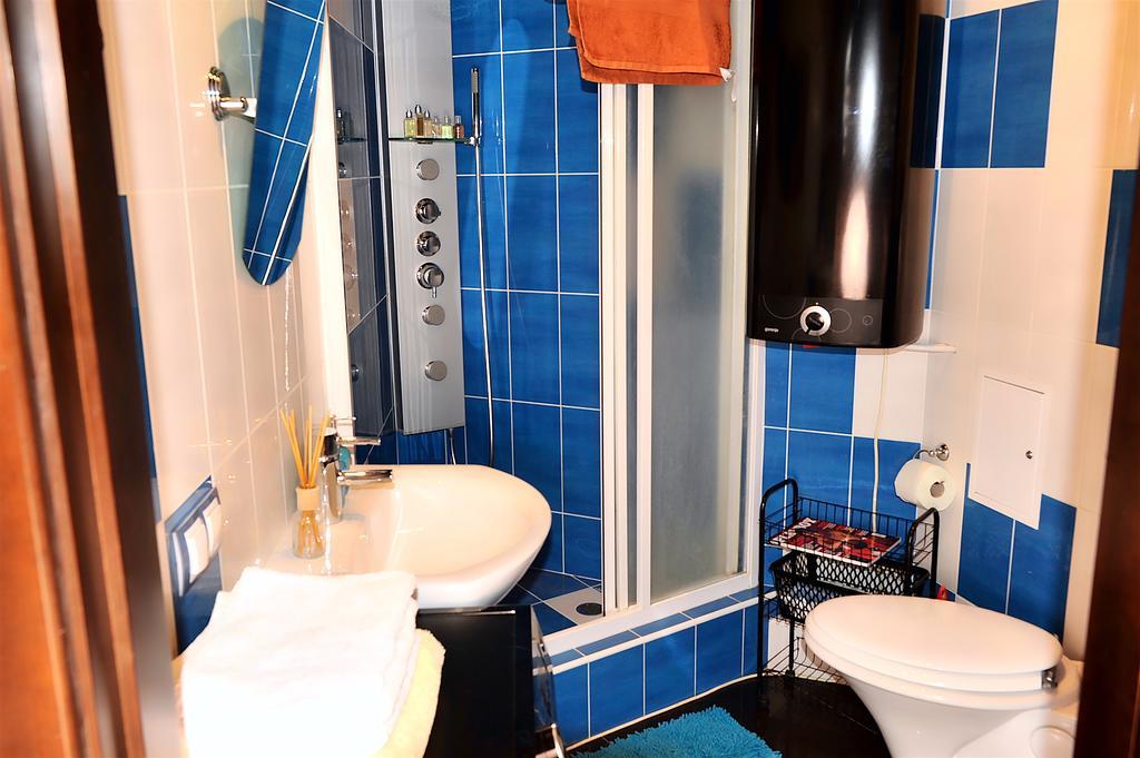 The Sky Loft Apartment Kiev Ngoại thất bức ảnh
