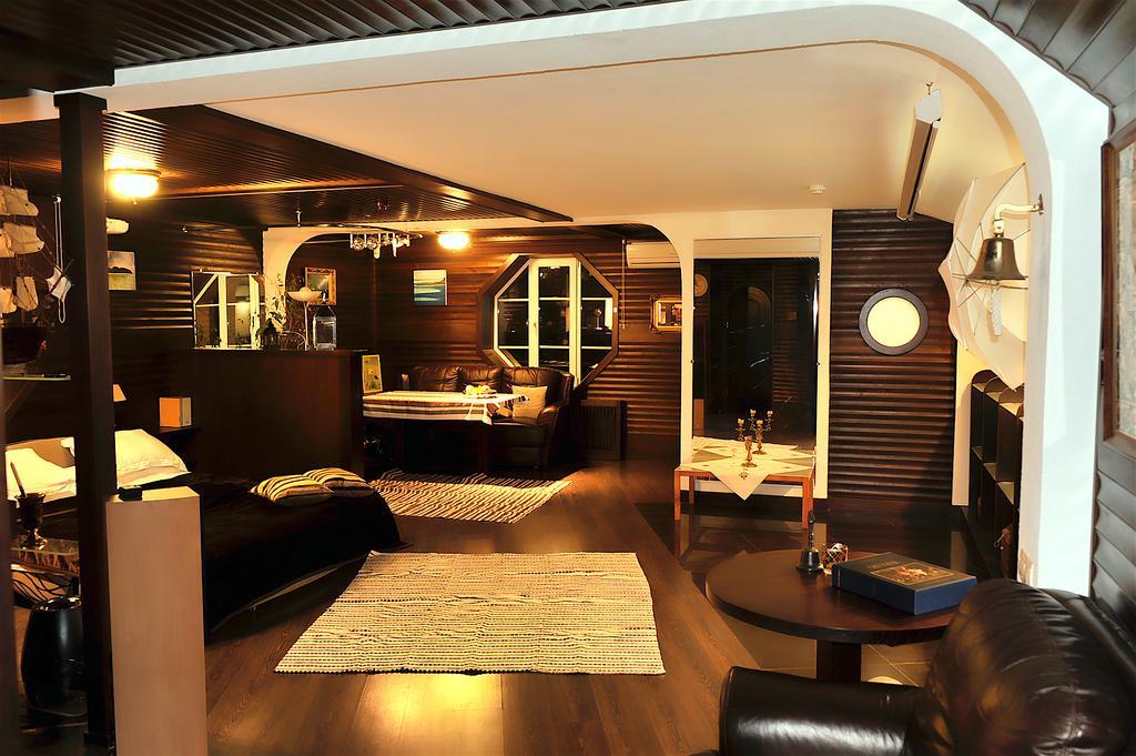 The Sky Loft Apartment Kiev Ngoại thất bức ảnh